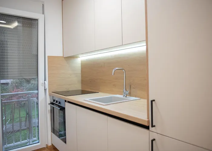 Phenix Parking Free Podgorica