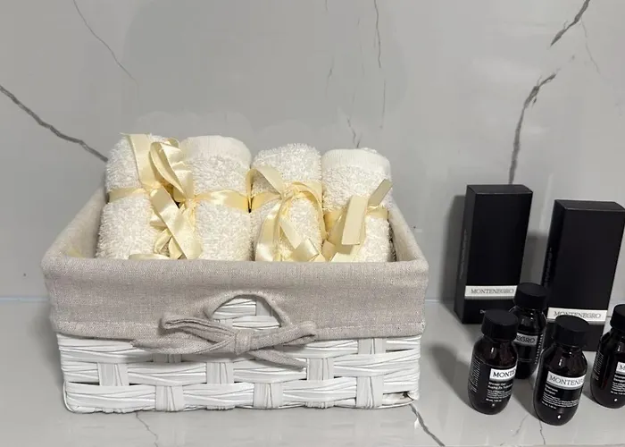 מלון דירות Phenix Parking Free פודגוריצה